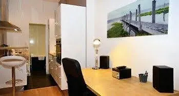 Ambiance - Le Republique Apartament *