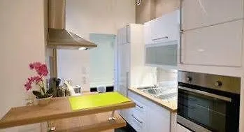 Ambiance - Le Republique Apartment